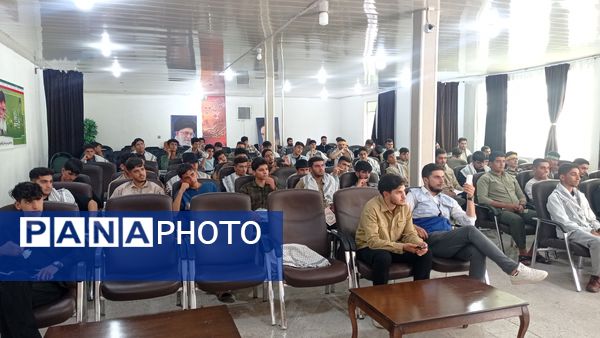 روز دوم دوره یاوران ولایت ویژه فرماندهان واحد مدارس 