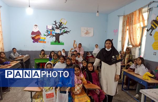 برگزاری آیین کهن «حق لیلی» در مدرسه شهید ابراهیم تنیده هرمزگان