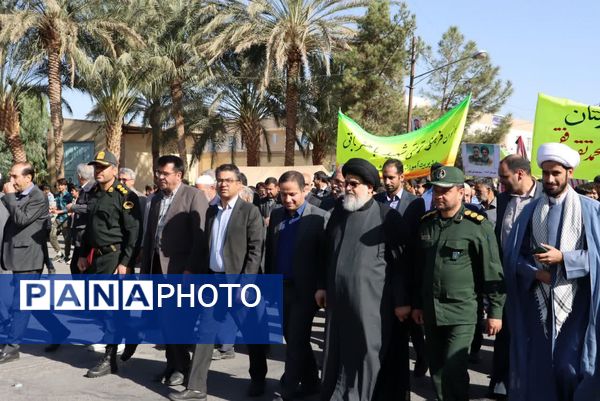 برگزاری راهپیمایی باشکوه ۱۳ آبان در شهرستان بافق 