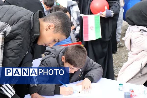 حماسه حضور مردم غیور باقرشهر و کهریزک در راهپیمایی ۲۲بهمن