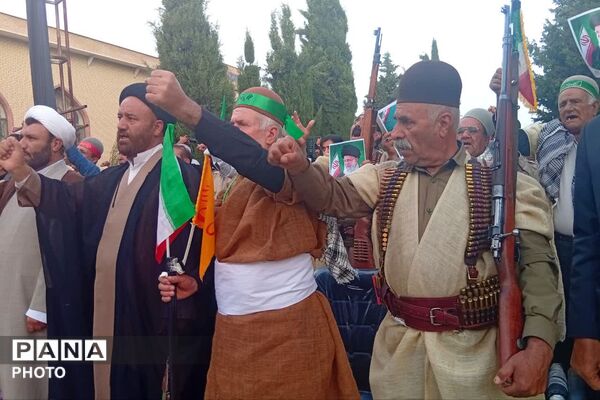مراسم گرامیداشت چهلمین روز شهادت شهید علی کیانی در گلزار شهدای یاسوج