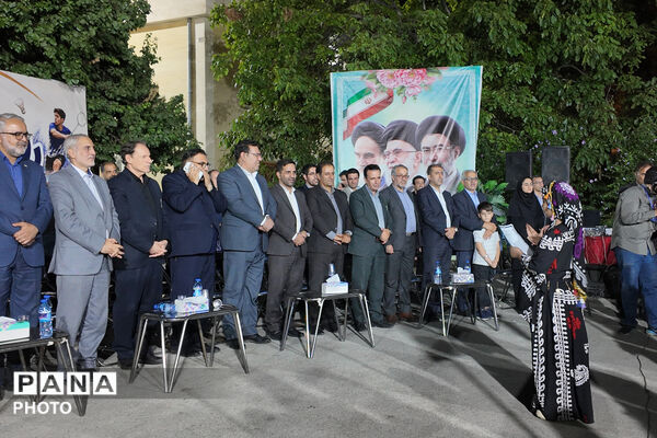 آیین افتتاحیه سی و پنجمین دوره مسابقات ورزشی دانش آموزان دختر کشور در کرمانشاه 