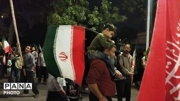 جانفدایان ایران در خیابان امام خمینی نیشابور-۱