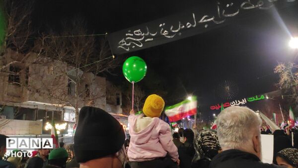 حضور گسترده و پرشور مردم انقلابی نیشابور در مراسم شهادت رهبر شهید