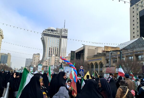 مردم در راهپیمایی ۲۲ بهمن، بار دیگر اتحاد خود را نشان دادند