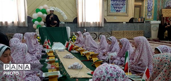 جشن تکلیف دختران جوکار به یاد دانش‌آموزان میناب برگزار شد