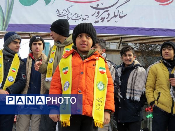 راهپیمایی باشکوه ۲۲ بهمن ماه شهرستان بجنورد 