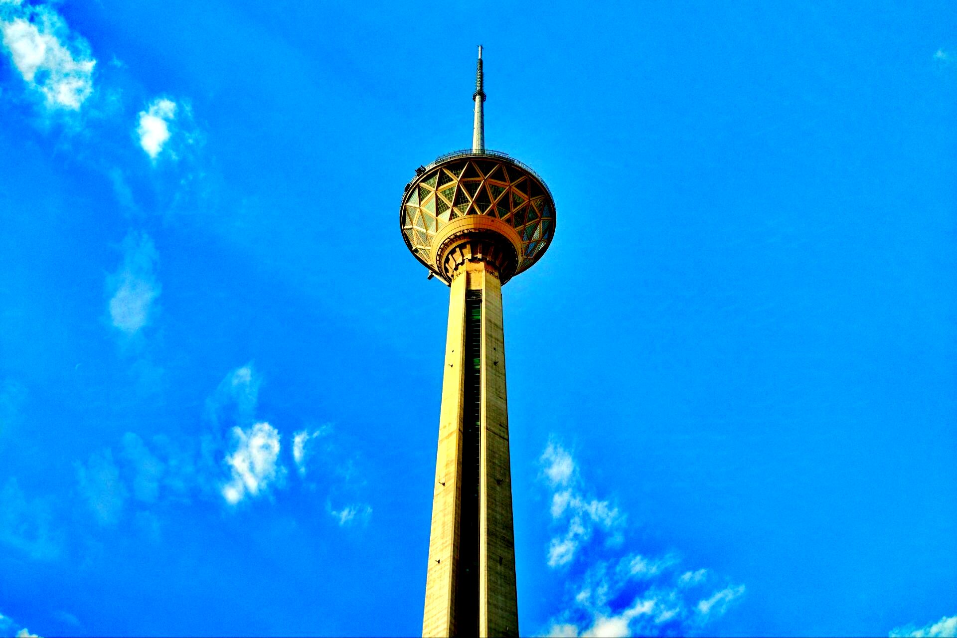افسانه‌ هایی که رنگ حقیقت گرفت