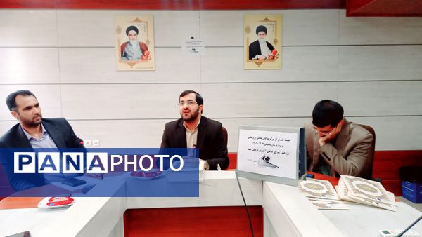 تقدیر از دانش‌آموزان برگزیده علمی‌پژوهشی در اداره آموزش و پرورش شهرستان ملارد