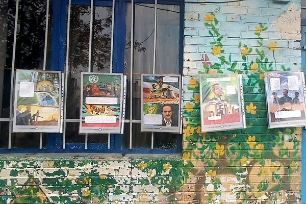 نمایشگاه ایرانمون در دبستان علی ابن ابی طالب 