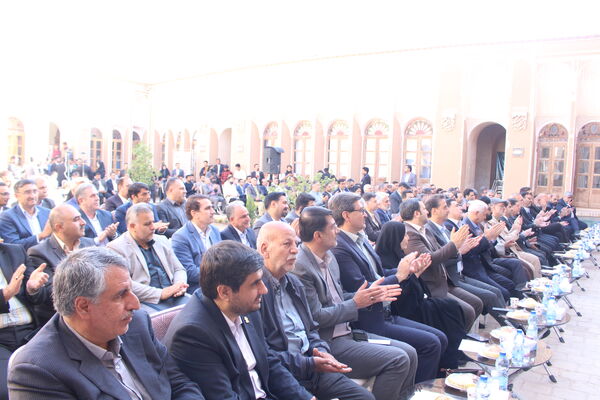 نشست خبری دومین اجلاس مجمع شهرهای تاریخی ایران در یزد 