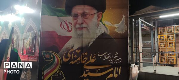 تجمعات مردمی و رژهٔ ماشینی در میدان شریعتی مشهد