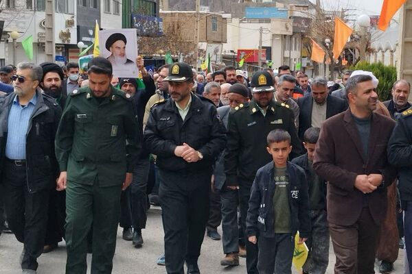 حضور پرشور مردم و مسئولان روزه‌دار شهرستان فیروزکوه پررنگ‌تر از هر سال در راهپیمایی روز قدس