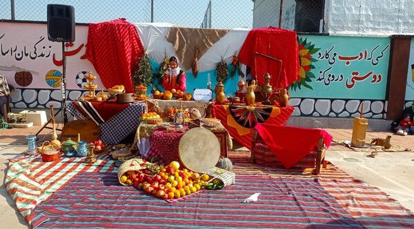 جشن هفته مازندران در دبستان نرجس خاتون گلوگاه 