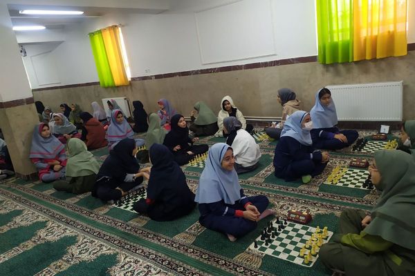 اختتامیه مسابقات شطرنج دختران بهارستان دو