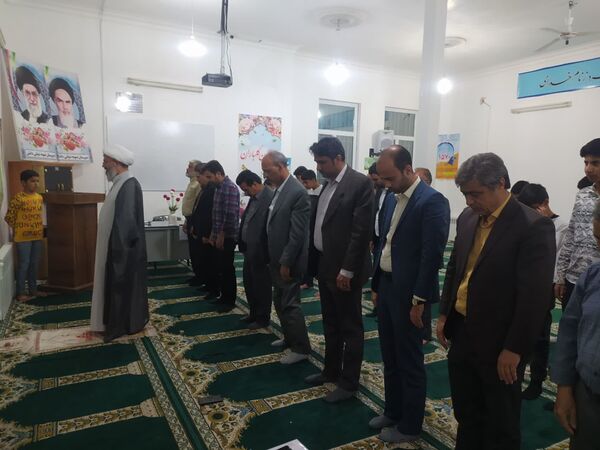 برگزاری کلاس سیری در نهج البلاغه در دبیرستان نمونه دانش کاشمر