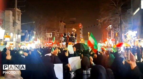 هجدهمین تجمع خون‌خواهی مردم فردیس از رهبر شهیدشان 