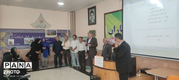 انجمن  اولیا و مربیان  هنرستان فنی شهید مدرس (ره) کاشمر