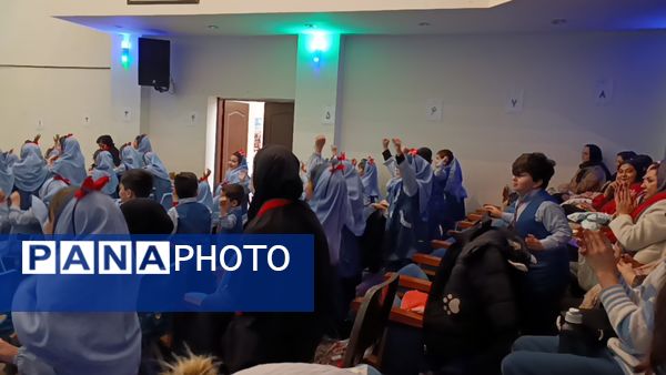 جشن یلدای مدرسه غیر دولتی مهر و ماه آشخانه 