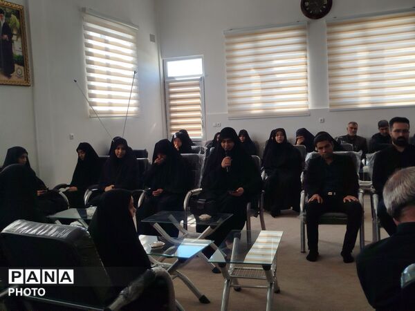 محفل شعر امین؛ ادای احترام به رهبر شهید و زنده نگه داشتن سنت گردهمایی شاعران