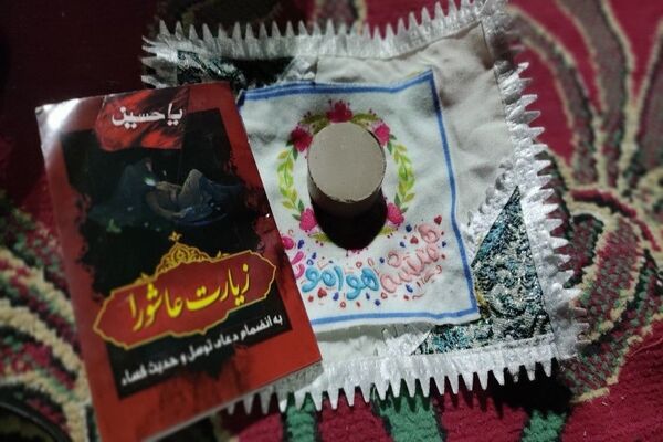 هیئت زنجیر زنی در هشتمین شب از ماه محرم الحرام در حسینیه شهدای شهر بار
