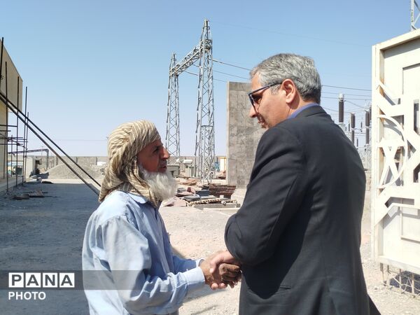 بازدید فرماندار شهرستان کاشمر از پست برق شهرک صنعتی جدید 