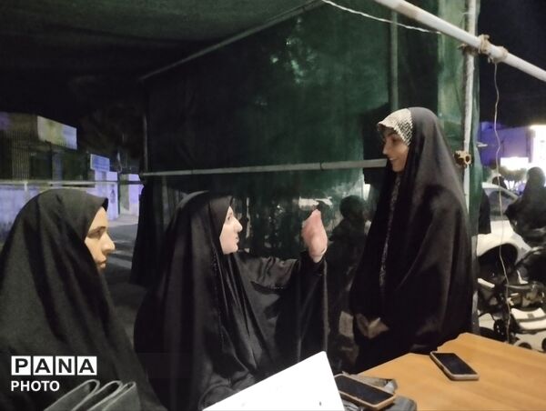 از تریبونِ شب تا کلاسِ درس: معلمانِ دغدغه‌مند، آینده را می‌سازند