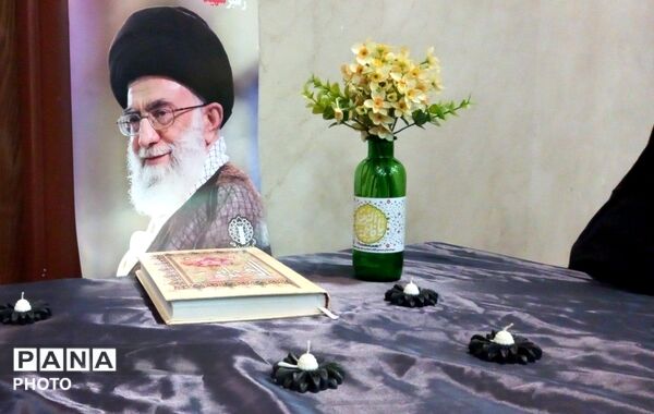 مراسم سوگواری قائد امت در مسجد امام هادی(ع) شهرک منظریه