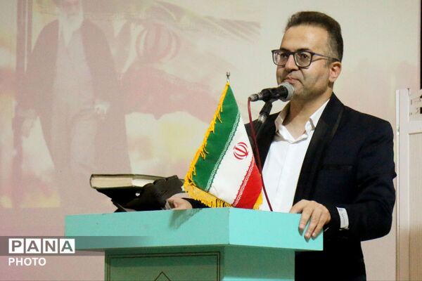 تجلیل از پژوهشگران برتر و برگزیدگان رویداد «الفتا»ی کبودراهنگ 