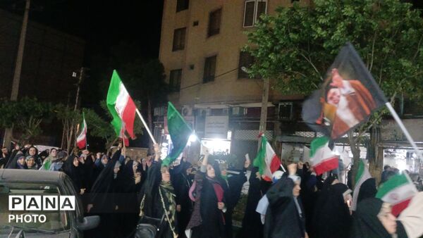اجتماع باشکوه اهالی ولایتمدار شهرستان فردیس 