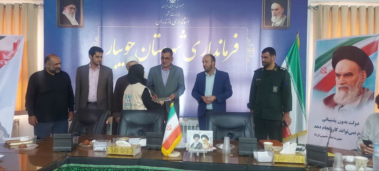 تقدیر از دانش‌آموز خبرنگار پانا در جویبار 
