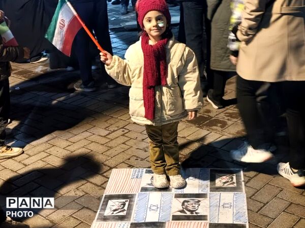 با قدم های کوچکم تورا له خواهم کرد