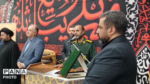 آیین تکریم خادمان مکتب شهادت به پاسداشت ارادتمندان رهبر شهید 