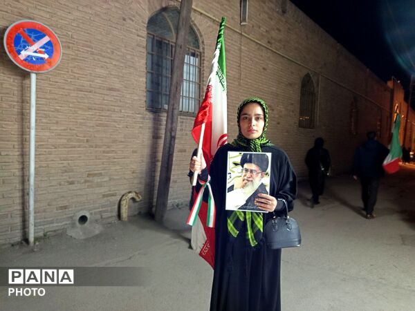 حال و هوای اندوه در حسینیه امام خمینی با حضور شهید رضا روزگرد 