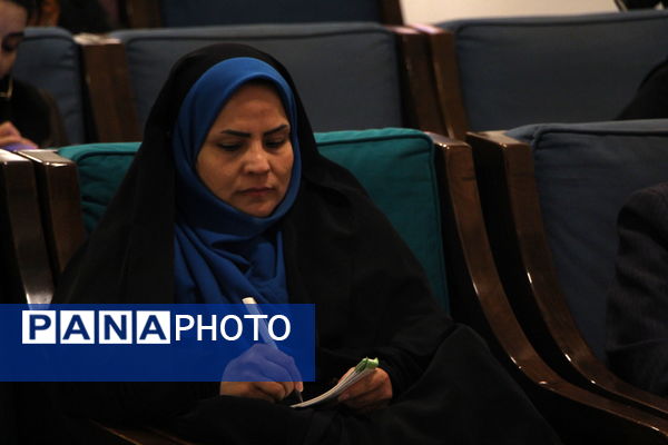 نشست خبری رویداد فرهنگی هنری (هاستل کالچر) یزد