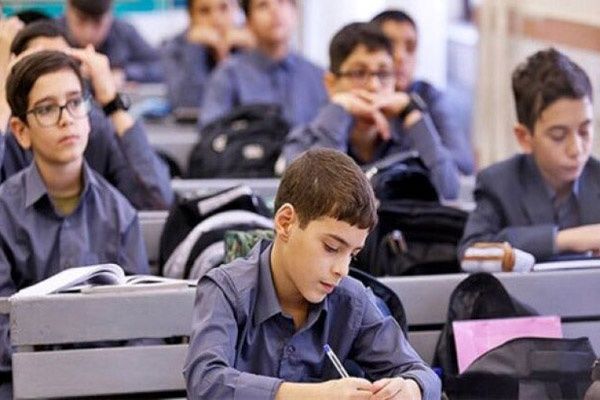 تعطیلات عید باعث کاهش افت عملکرد آموزشی است