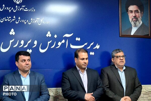 قدردانی از مربیان و مدیران منتخب طرح‌های آموزشی کودکستان‌های شهرستان قرچک