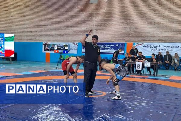 مسابقات قهرمانی کشتی آزاد کارگران کشور در شهرستان فیروزکوه