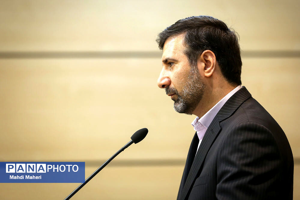 طحان‌نظیف: مجلس قوی ضامن استقلال و آزادی ملت است

