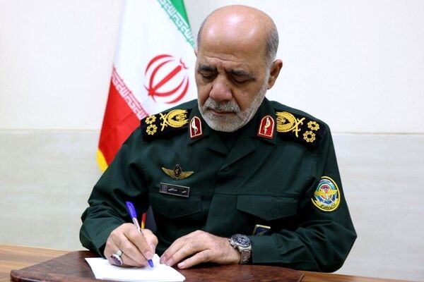 سرلشکر عبداللهی: فرزندان ملت در نیروهای مسلح «دست به ماشه» آماده شلیک به قلب دشمن هستند