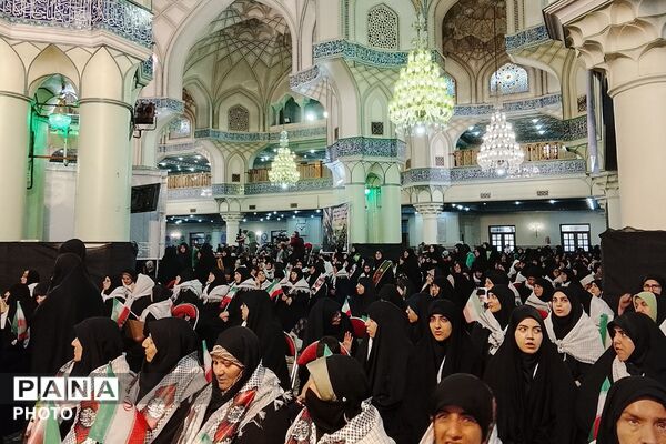 مراسم سالگرد شهادت سپهبد حسین سلامی در حرم مطهر شاه عبدالعظیم حسنی