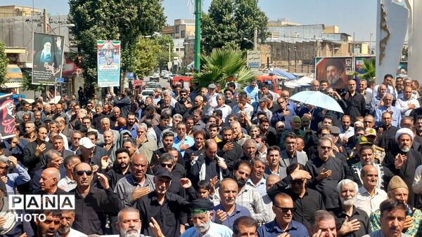 روزی که تاریخ اشک می‌ریزد؛ تشییع شکوهِ بی‌مانند رهبر شهید