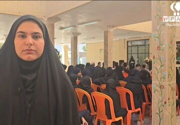 نواخته شدن زنگ مهر و مقاومت در بهاباد