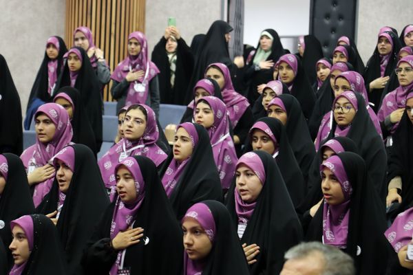 اجتماع دختران نوجوان پیشران انقلاب نجم الهدی