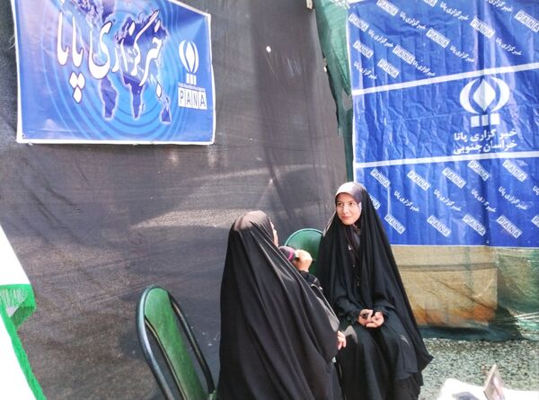 برپایی موکب سازمان دانش‌آموزی و رادیو پانا خراسان جنوبی در مسیر پیاده‌روی جاماندگان اربعین 