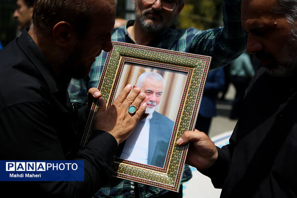 تجمع مقابل دانشگاه تهران در محکومیت ترور شهید اسماعیل هنیه