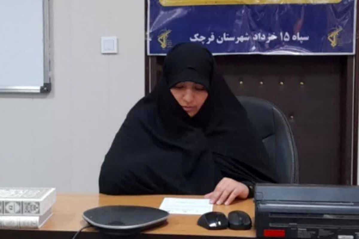 بانوان، پیشگامان فرهنگ‌سازی بسیجی هستند