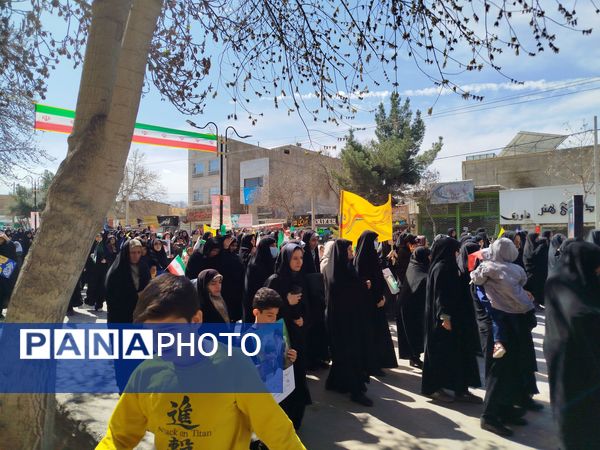 حضور پرشور مردم شهرستان سملقان در راهپیمایی روز قدس