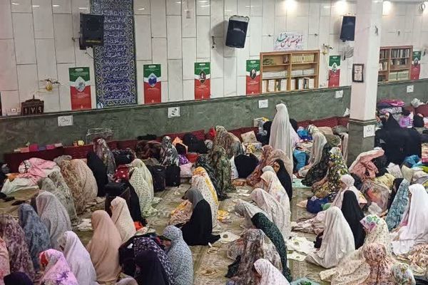 حضور دانش‌آموزان معتکف ناحیه دو شهرری در جلسات بصیرتی