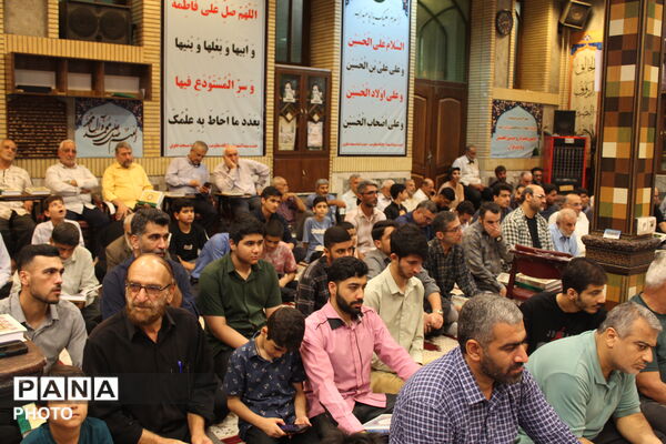 محفل انس با قرآن کریم در گلوگاه